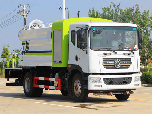 國六東風(fēng)D9 10噸(方罐)抑塵車